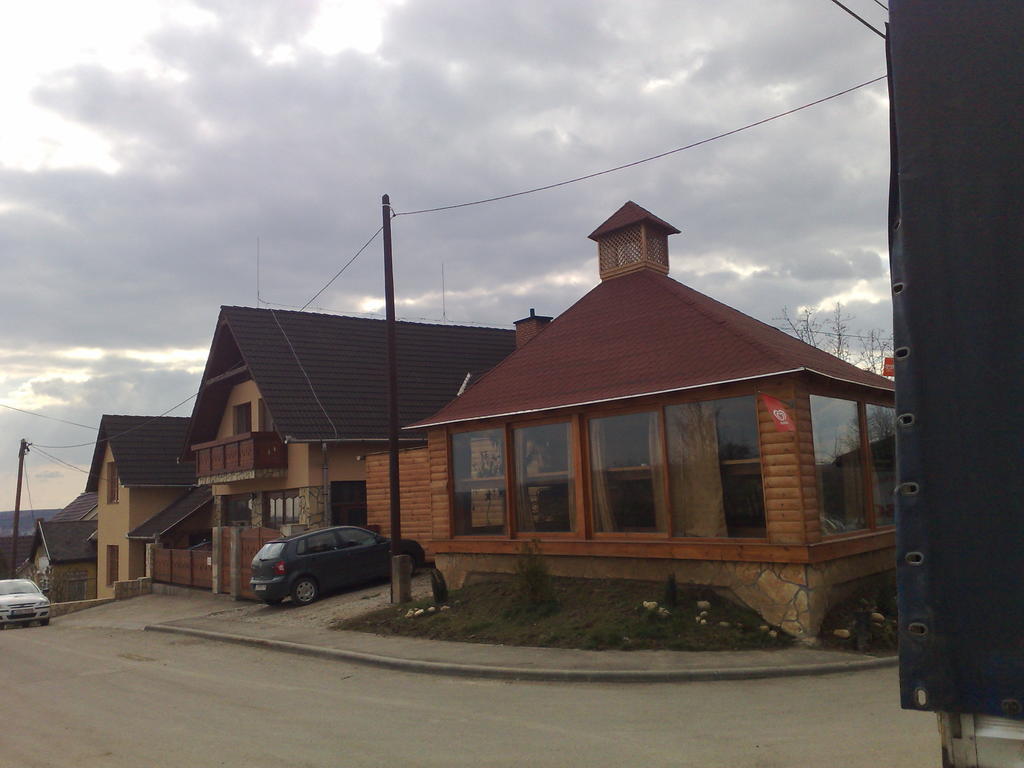 Leganyi Apartmanhaz Eger Exterior photo
