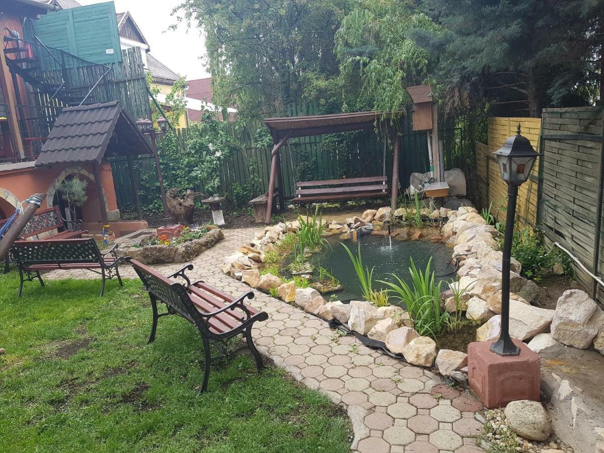 Leganyi Apartmanhaz Eger Exterior photo